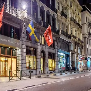 Hubert Grand Place Hotel